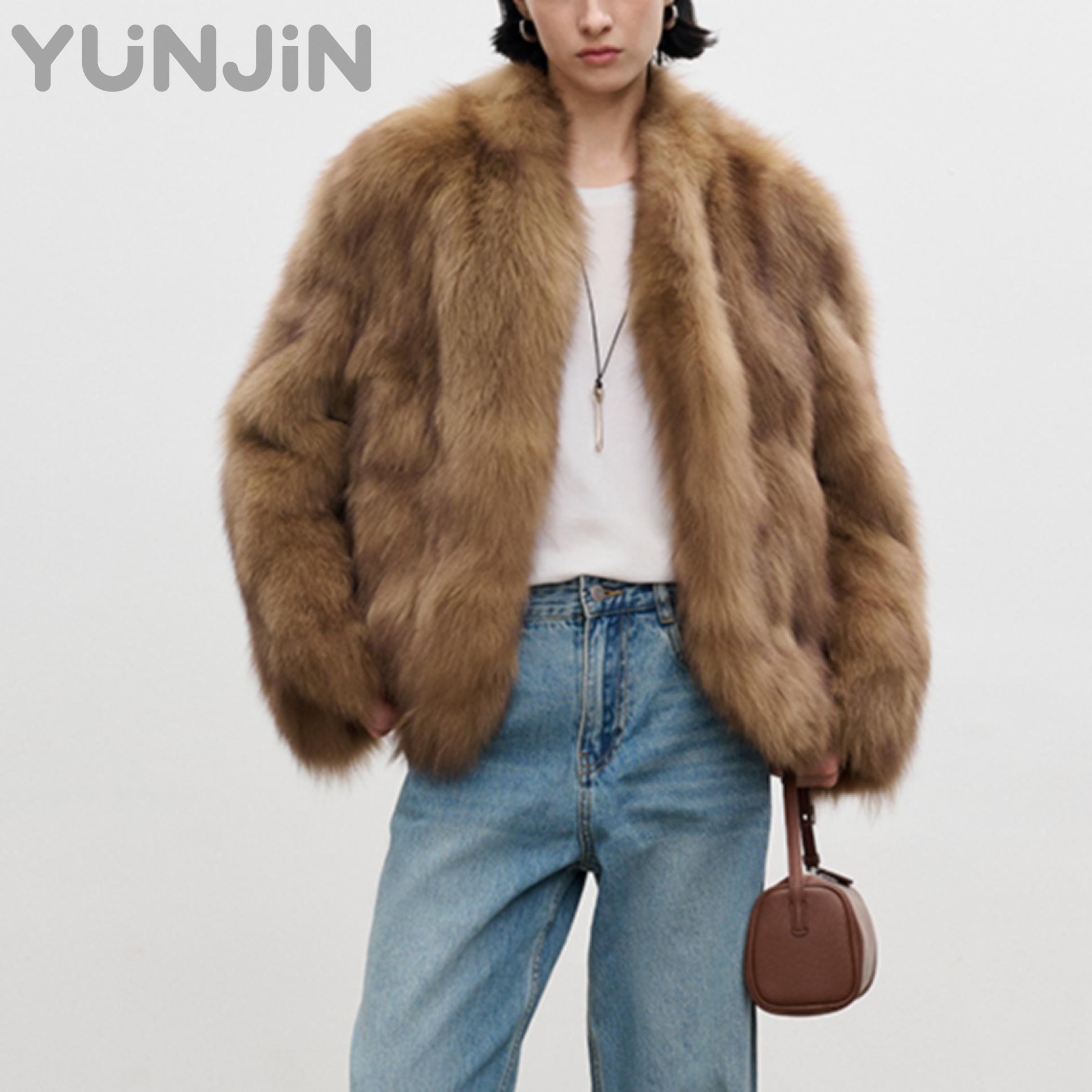 New Design Winter Fox Fur Coat Women Short