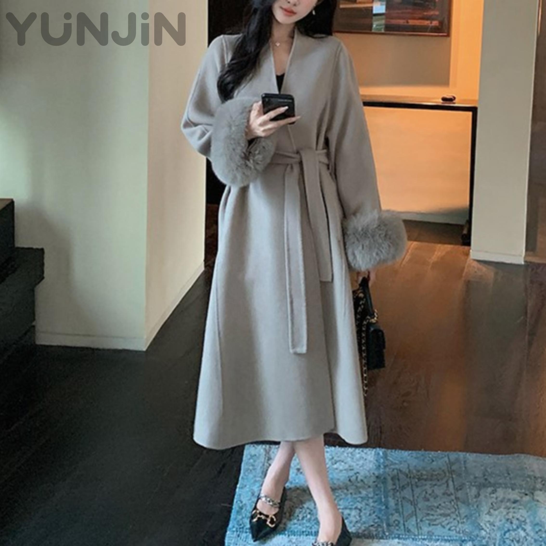 Women's Double-Faced Cashmere Long Coat with Fox Fur